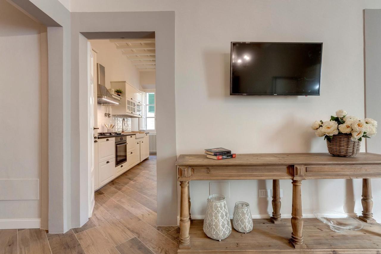 Lambert Apartment Firenze Bagian luar foto