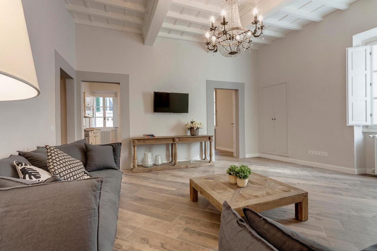 Lambert Apartment Firenze Bagian luar foto